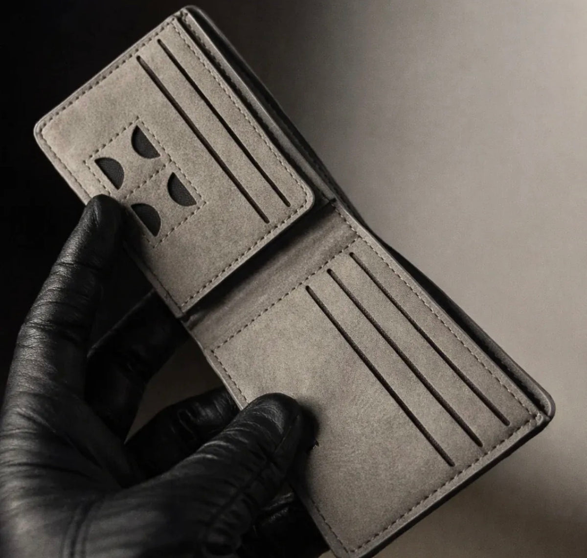 Premium Leather Wallet – Slim & Spacious