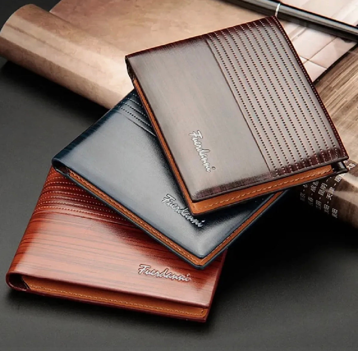 Leather Men’s Wallet – Slim & Stylish